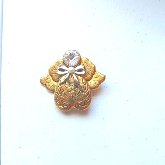 Vintage signed angel brooch - Picture 2 of 6